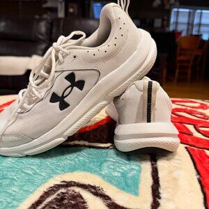 Under Armour Tennis Shoes